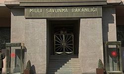 MSB, Türkiye ve KKTC'de eğitim gören öğrencileri kışlalarda misafir etti