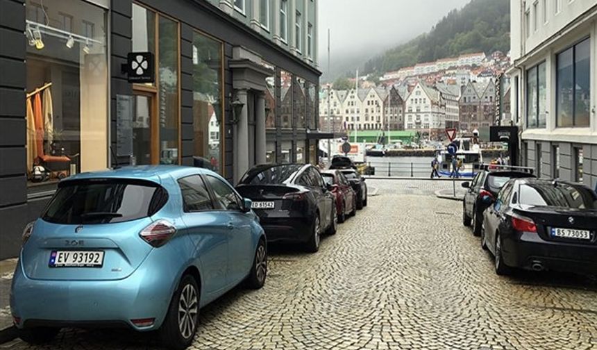  Çin, dünyanın en elektrikli araç dostu ülkesi olan Norveç'te hızla pazar payı kazanıyor