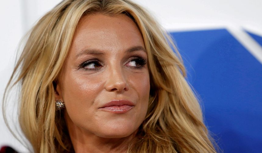 Britney Spears ailesine ateş püskürdü